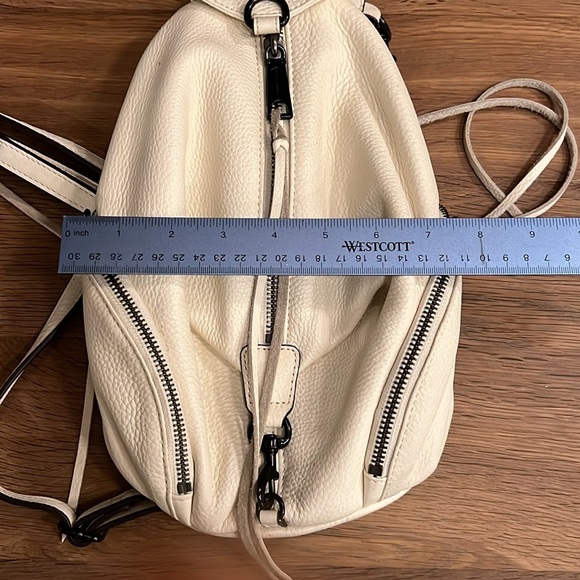 Rebecca Minkoff leather backpackk - Picture 5 of 5